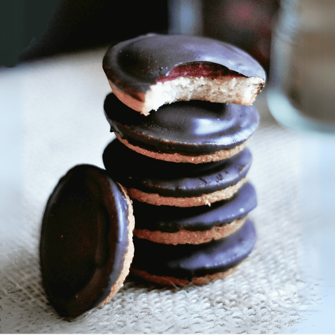 Famous Biscuits Limited Edition Jaffa Cake Raspberry Mis-Shapes